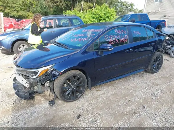 5YFS4MCE4RP178427 2024 TOYOTA COROLLA - Image 2