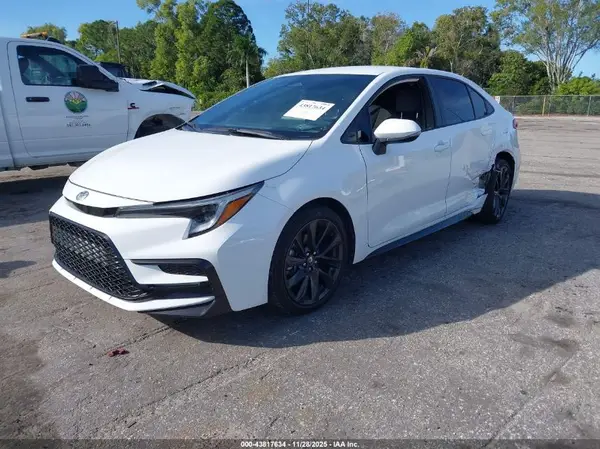 5YFS4MCE4RP178962 2024 TOYOTA COROLLA - Image 2