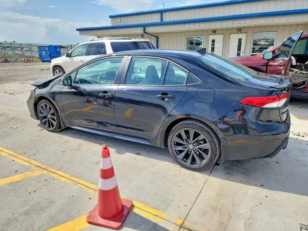 5YFS4MCE4RP180582 2024 TOYOTA COROLLA - Image 2