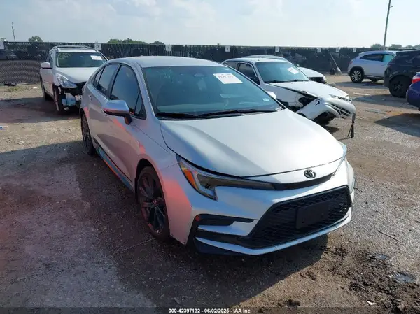 5YFS4MCE4RP195311 2024 TOYOTA COROLLA - Image 1