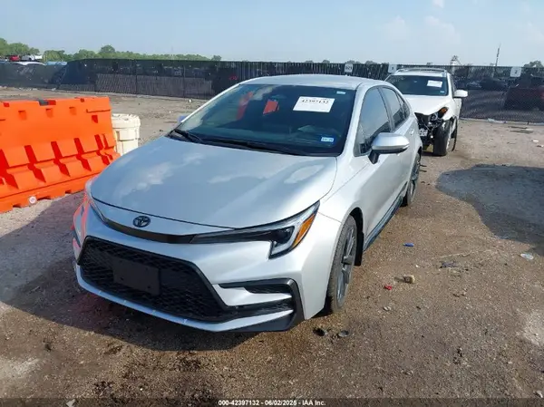 5YFS4MCE4RP195311 2024 TOYOTA COROLLA - Image 2