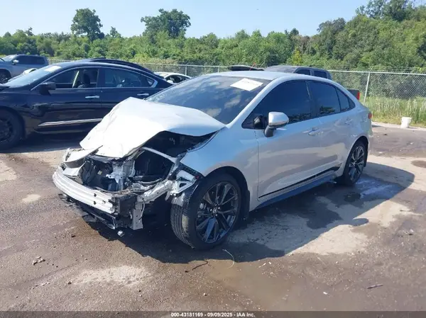 5YFS4MCE4RP203360 2024 TOYOTA COROLLA - Image 2