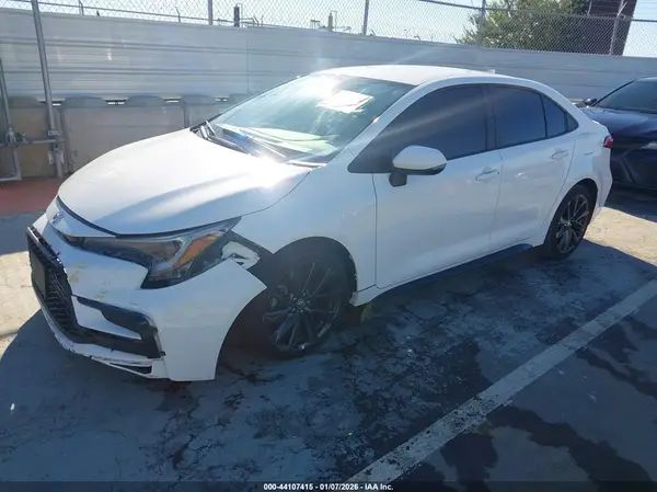 5YFS4MCE4RP205917 2024 TOYOTA COROLLA - Image 2