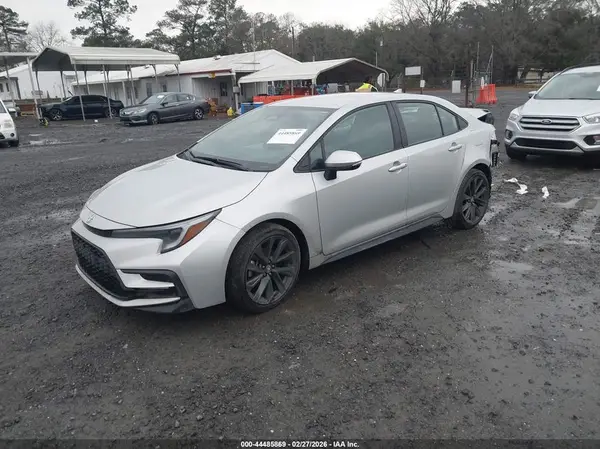 5YFS4MCE4RP206601 2024 TOYOTA COROLLA - Image 2