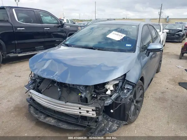5YFS4MCE4RP208591 2024 TOYOTA COROLLA - Image 2