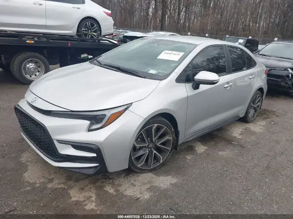 5YFS4MCE4RP212723 2024 TOYOTA COROLLA - Image 2