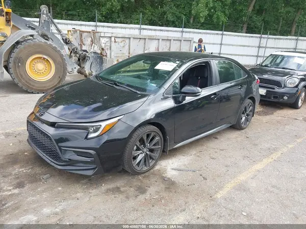 5YFS4MCE4RP216903 2024 TOYOTA COROLLA - Image 2