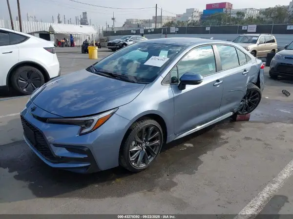 5YFS4MCE4SP245940 2025 TOYOTA COROLLA - Image 2
