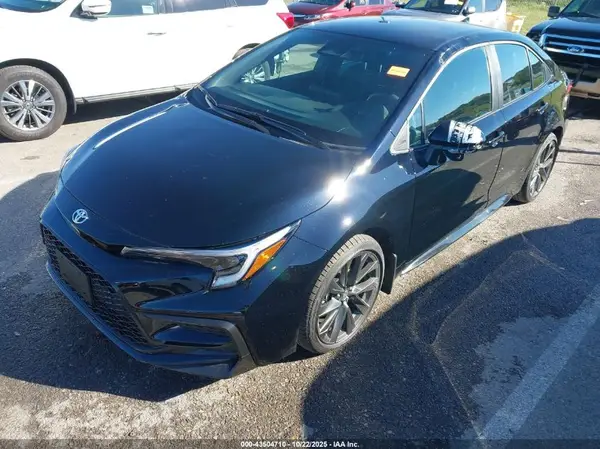 5YFS4MCE4SP246795 2025 TOYOTA COROLLA - Image 2