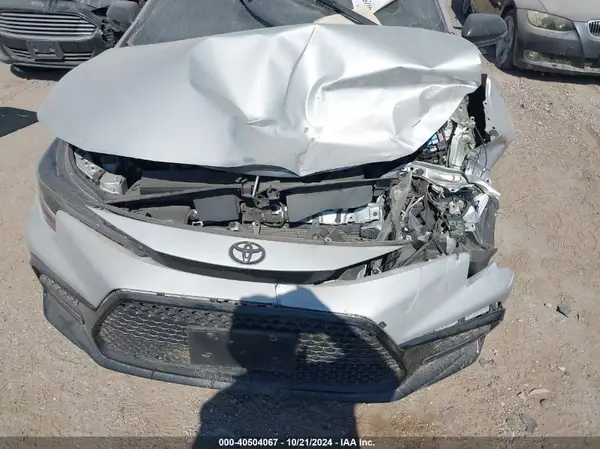 2022 TOYOTA COROLLA auction photo 6
