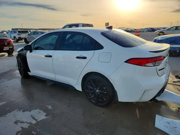 5YFS4MCE5NP126833 2022 TOYOTA COROLLA - Image 2