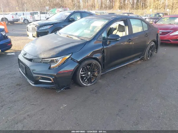 5YFS4MCE5NP137217 2022 TOYOTA COROLLA - Image 2