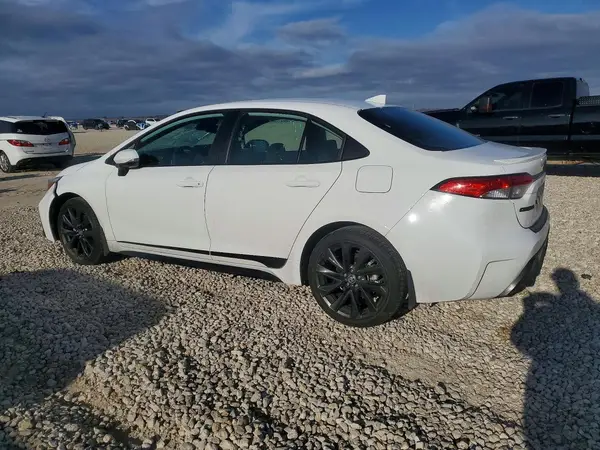 5YFS4MCE5RP216148 2024 TOYOTA COROLLA - Image 2