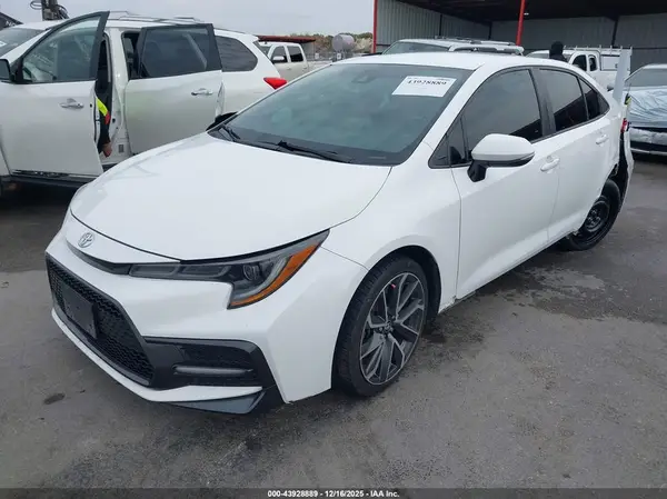5YFS4MCE6NP109474 2022 TOYOTA COROLLA - Image 2
