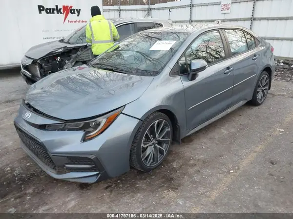5YFS4MCE6NP120572 2022 TOYOTA COROLLA - Image 2