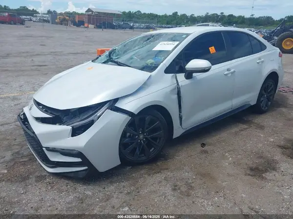 5YFS4MCE6RP176405 2024 TOYOTA COROLLA - Image 2