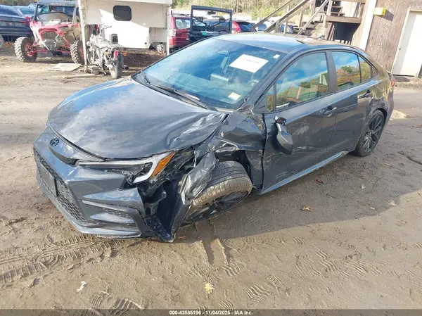 5YFS4MCE6RP179630 2024 TOYOTA COROLLA - Image 2