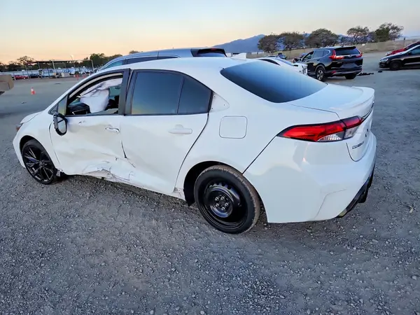 5YFS4MCE6RP191129 2024 TOYOTA COROLLA - Image 2