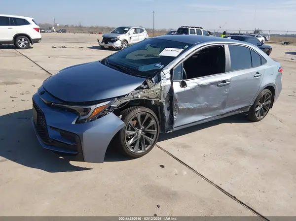 5YFS4MCE6RP210018 2024 TOYOTA COROLLA - Image 2