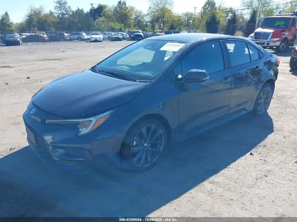 5YFS4MCE6RP215784 2024 TOYOTA COROLLA - Image 2