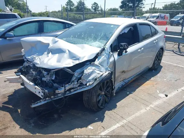 5YFS4MCE6SP225768 2025 TOYOTA COROLLA - Image 2