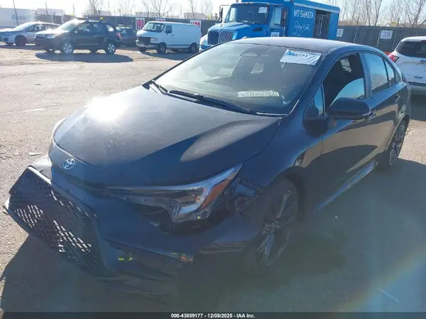 5YFS4MCE6SP227696 2025 TOYOTA COROLLA - Image 2