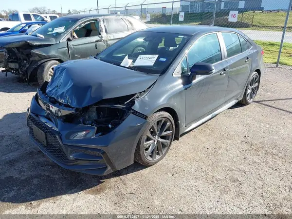 5YFS4MCE6SP236687 2025 TOYOTA COROLLA - Image 2