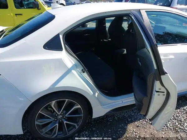 5YFS4MCE7MP073633 2021 TOYOTA COROLLA - Image 8