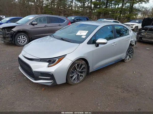 5YFS4MCE7NP100766 2022 TOYOTA COROLLA - Image 2