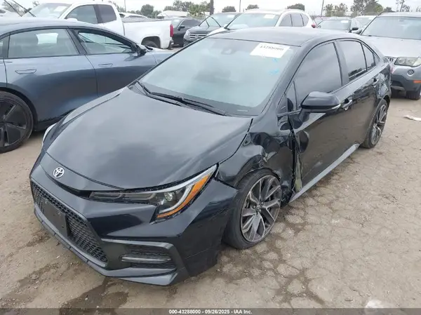 5YFS4MCE7NP107703 2022 TOYOTA COROLLA - Image 2