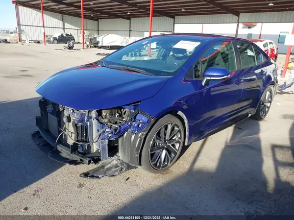 5YFS4MCE7NP112786 2022 TOYOTA COROLLA - Image 2