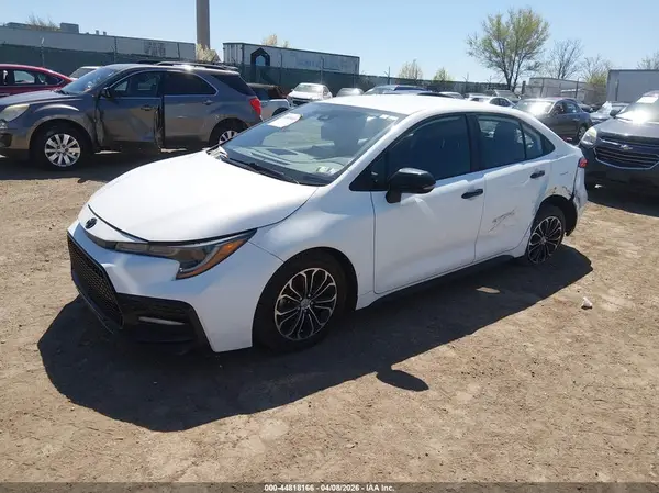 5YFS4MCE7NP133217 2022 TOYOTA COROLLA - Image 2