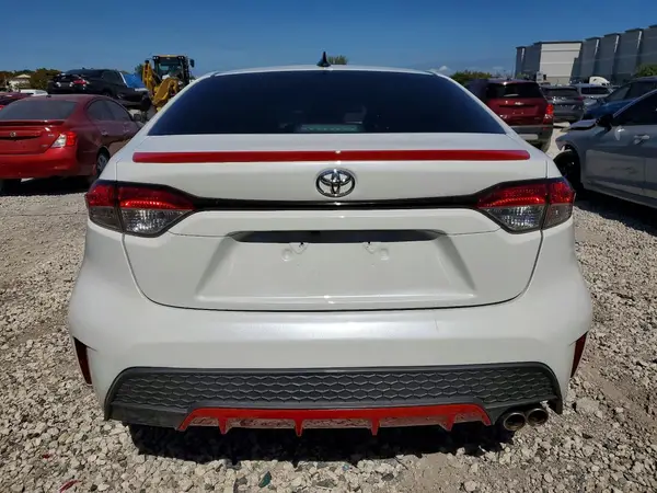 2024 TOYOTA COROLLA auction photo 6