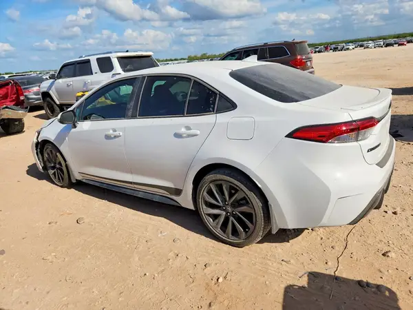 5YFS4MCE7RP214269 2024 TOYOTA COROLLA - Image 2