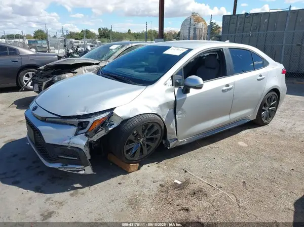 5YFS4MCE7SP237573 2025 TOYOTA COROLLA - Image 2