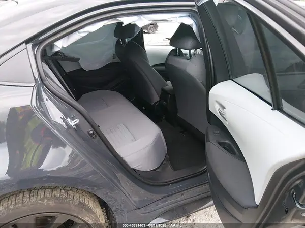 5YFS4MCE7TP273152 2026 TOYOTA COROLLA - Image 8