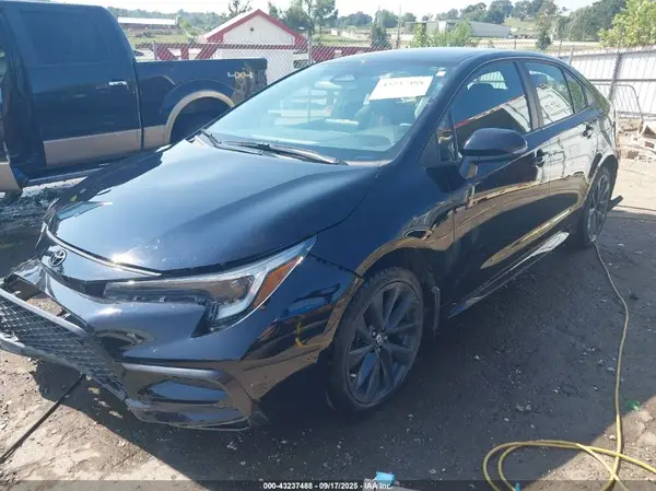 5YFS4MCE8RP171853 2024 TOYOTA COROLLA - Image 2