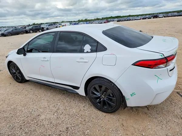 5YFS4MCE8RP172467 2024 TOYOTA COROLLA - Image 2