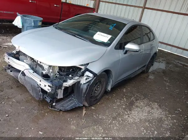 5YFS4MCE8RP181380 2024 TOYOTA COROLLA - Image 2