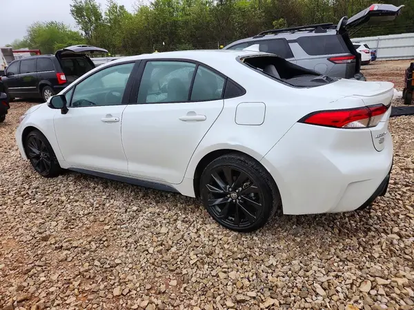 5YFS4MCE8RP187650 2024 TOYOTA COROLLA - Image 2