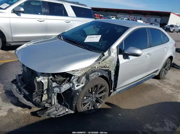 5YFS4MCE8RP211591 2024 TOYOTA COROLLA - Image 2
