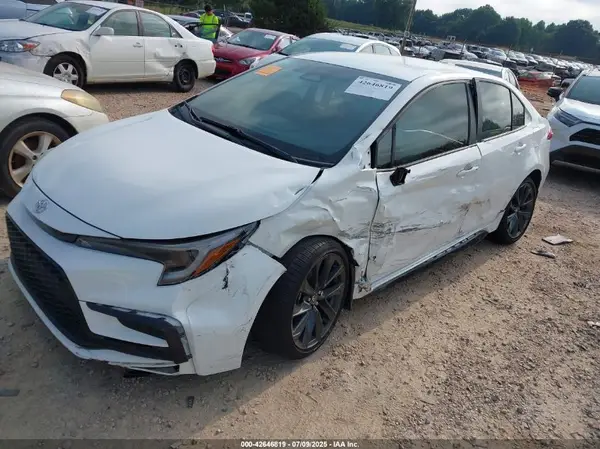 5YFS4MCE8RP215074 2024 TOYOTA COROLLA - Image 2