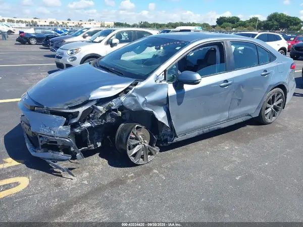5YFS4MCE8SP227263 2025 TOYOTA COROLLA - Image 2