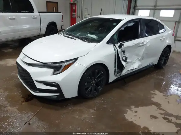 5YFS4MCE8SP239929 2025 TOYOTA COROLLA - Image 2