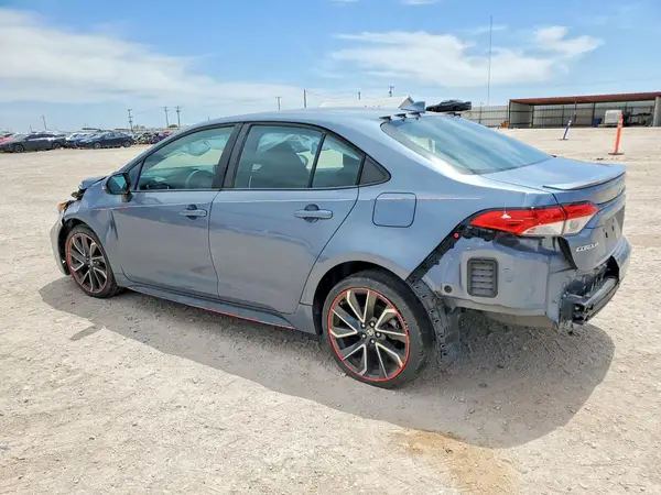5YFS4MCE9MP074668 2021 TOYOTA COROLLA - Image 2