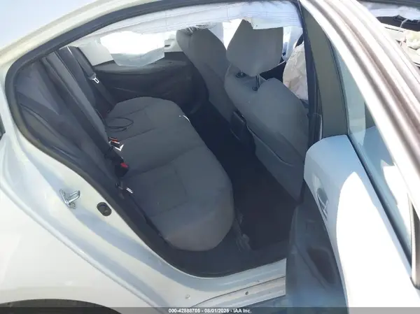 5YFS4MCE9MP086819 2021 TOYOTA COROLLA - Image 8