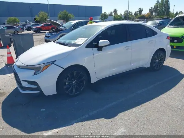 5YFS4MCE9RP205640 2024 TOYOTA COROLLA - Image 2