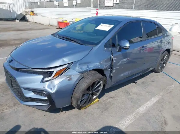 5YFS4MCE9SP220628 2025 TOYOTA COROLLA - Image 2