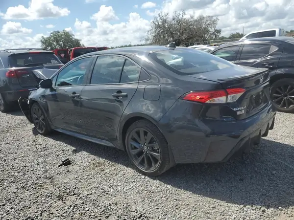 5YFS4MCE9SP231838 2025 TOYOTA COROLLA - Image 2
