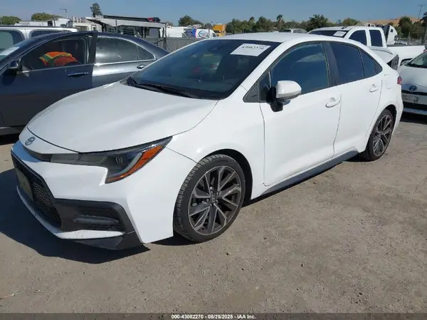 5YFS4MCEXMP063680 2021 TOYOTA COROLLA - Image 2